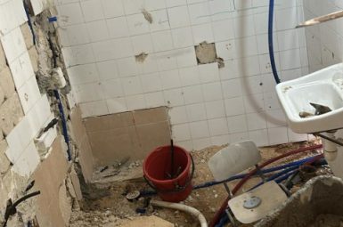 חציבה-והכנות-למקלחת-נקודות-ניקוז-ומים